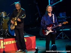 Mike Nesmith and Peter Tork - Lakewood Civic Auditorium, Cleveland, OH - November 17, 2012