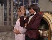 Davy Jones, Valerie Kairys