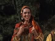 Maria (Jeanne Arnold)