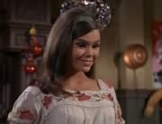 Angelita (Cynthia Hull)