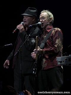 Micky Dolenz and Peter Tork - Casino Rama, Orillia, ON - April 25, 2015