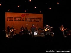 Micky Dolenz, Mike Nesmith - Centre in the Square, Kitchener, ON - June 19, 2018