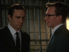 Don Kirshner (Wallace Langham), Harris (Stephen Bogaert)