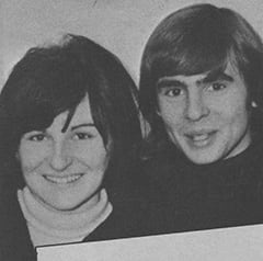 Lynda Jones Moore, Davy Jones