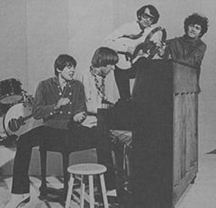 Davy Jones, Peter Tork, Mike Nesmith, Micky Dolenz